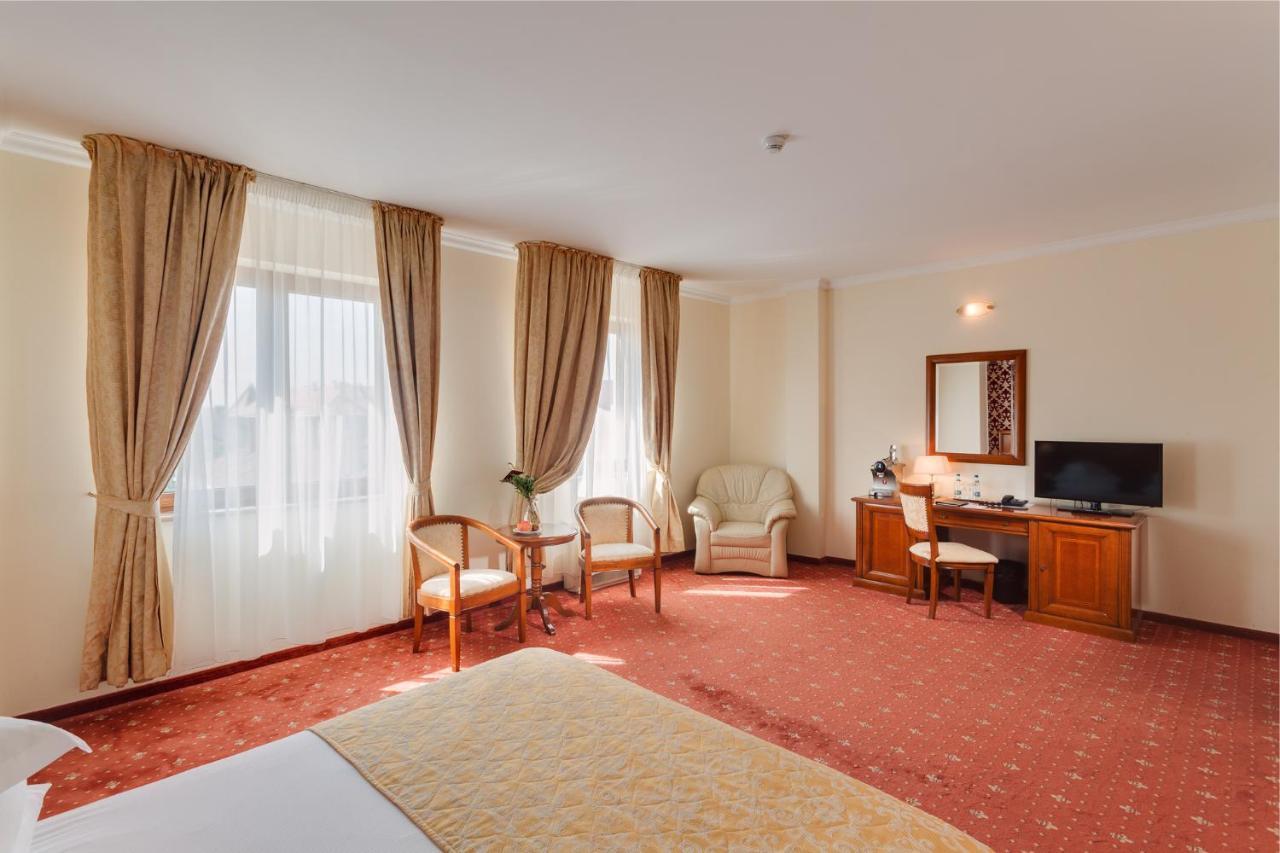 Hotel Opera Plaza Cluj-Napoca Exterior photo