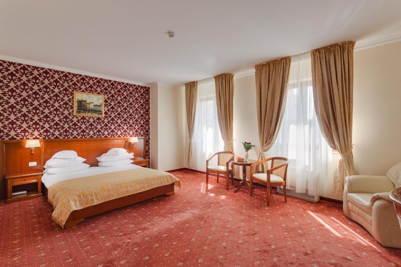 Hotel Opera Plaza Cluj-Napoca Exterior photo
